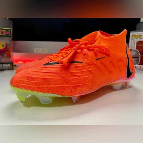 Nike Phantom Luna Elite NU FG Guava Ice Women’s Size 8.5 / Men’s 7 FN8408-800 - Picture 1 of 8